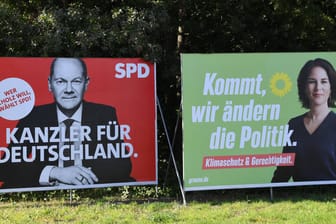 Wahlkampfplakate in Köln: Das vorläufige Wahlergebnis steht fest.