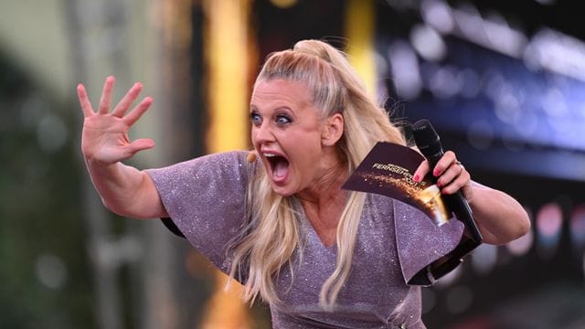 Barbara Schöneberger startet ihre "Alles Gute und so weiter"-Tour. Barbara Schöneberger startet ihre "Alles Gute und so weiter"-Tour.
