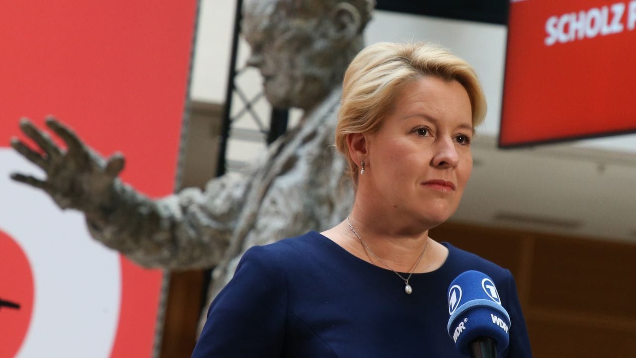 Die Spitzenkandidatin der Berliner SPD Franziska Giffey sucht ein Regierungsbündnis.