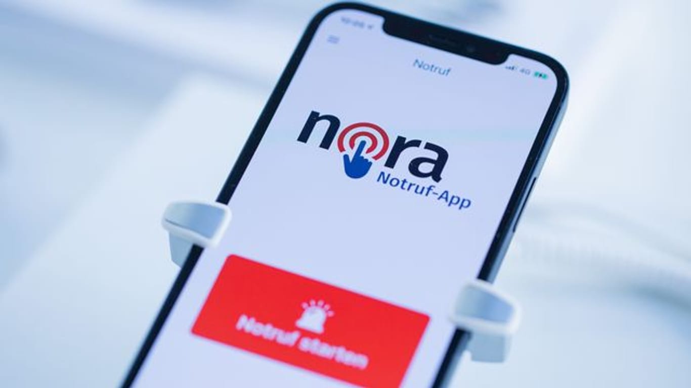 Die App Nora ist eine Ergänzung zu den Notrufnummern 110 und 112 und richtet sich vor allem an Menschen mit einer Hör- und Sprachbehinderung.