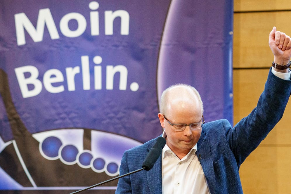 Stefan Seidler ist gut gelaunt: Der SSW sitzt im Bundestag.