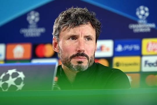 Mark van Bommel spricht