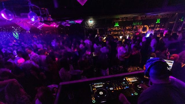 Eine Discothek