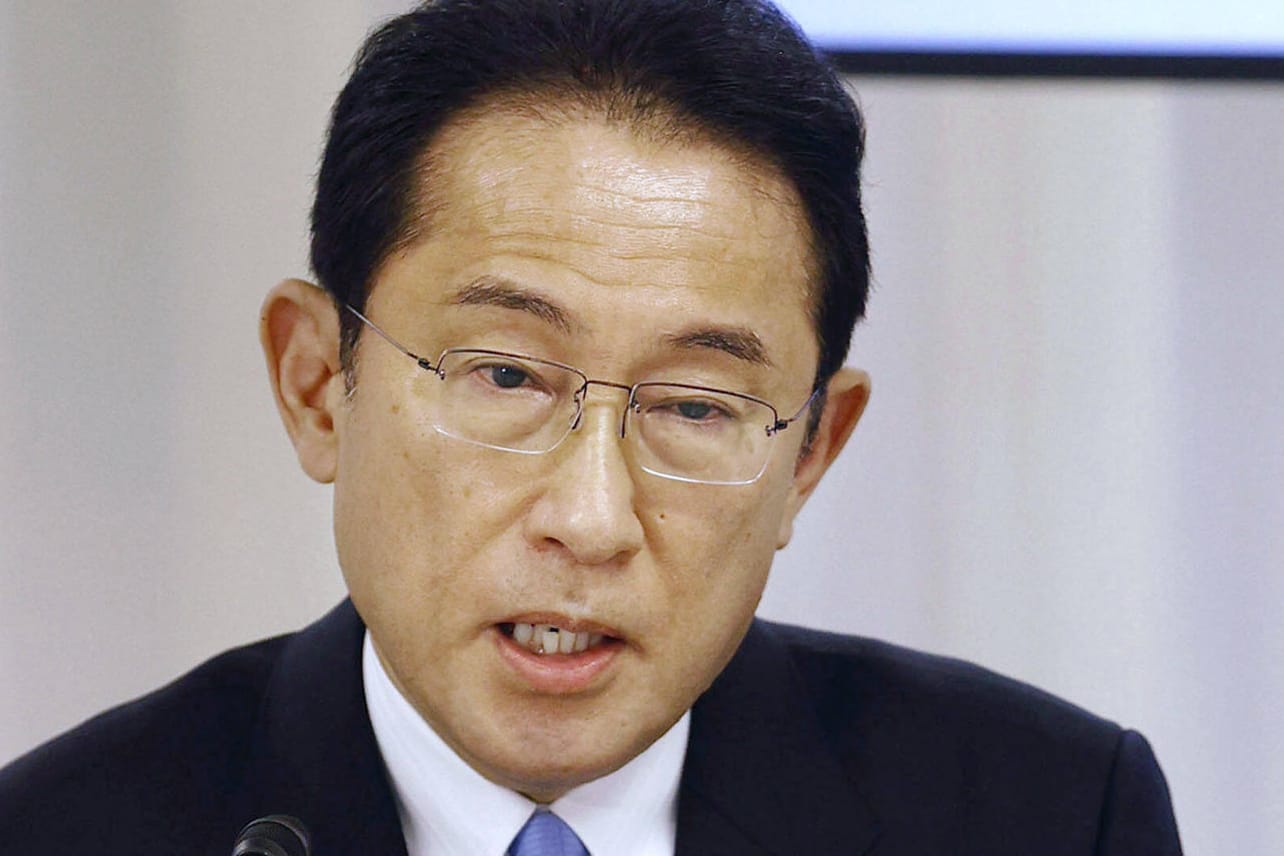 Fumio Kishida: Der ehemalige japanische Außenminister tritt die Nachfolge von Yoshihide Suga an.