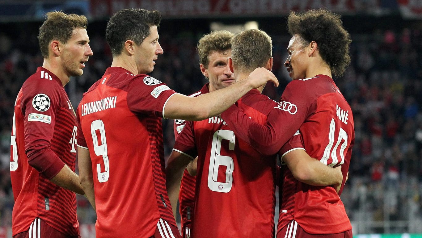 Leroy Sané: Die Bayern bejubeln das 4:0 des Offensivspielers gegen Kiew in der 74. Minute.