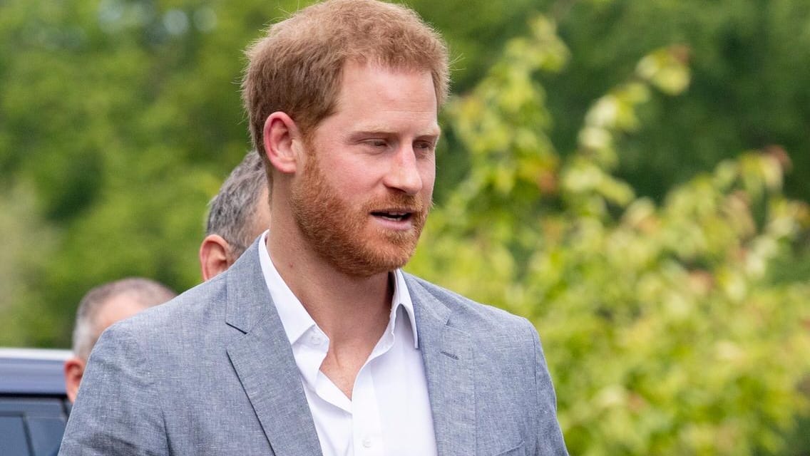 Prinz Harry: Er soll nicht gut gerochen haben.