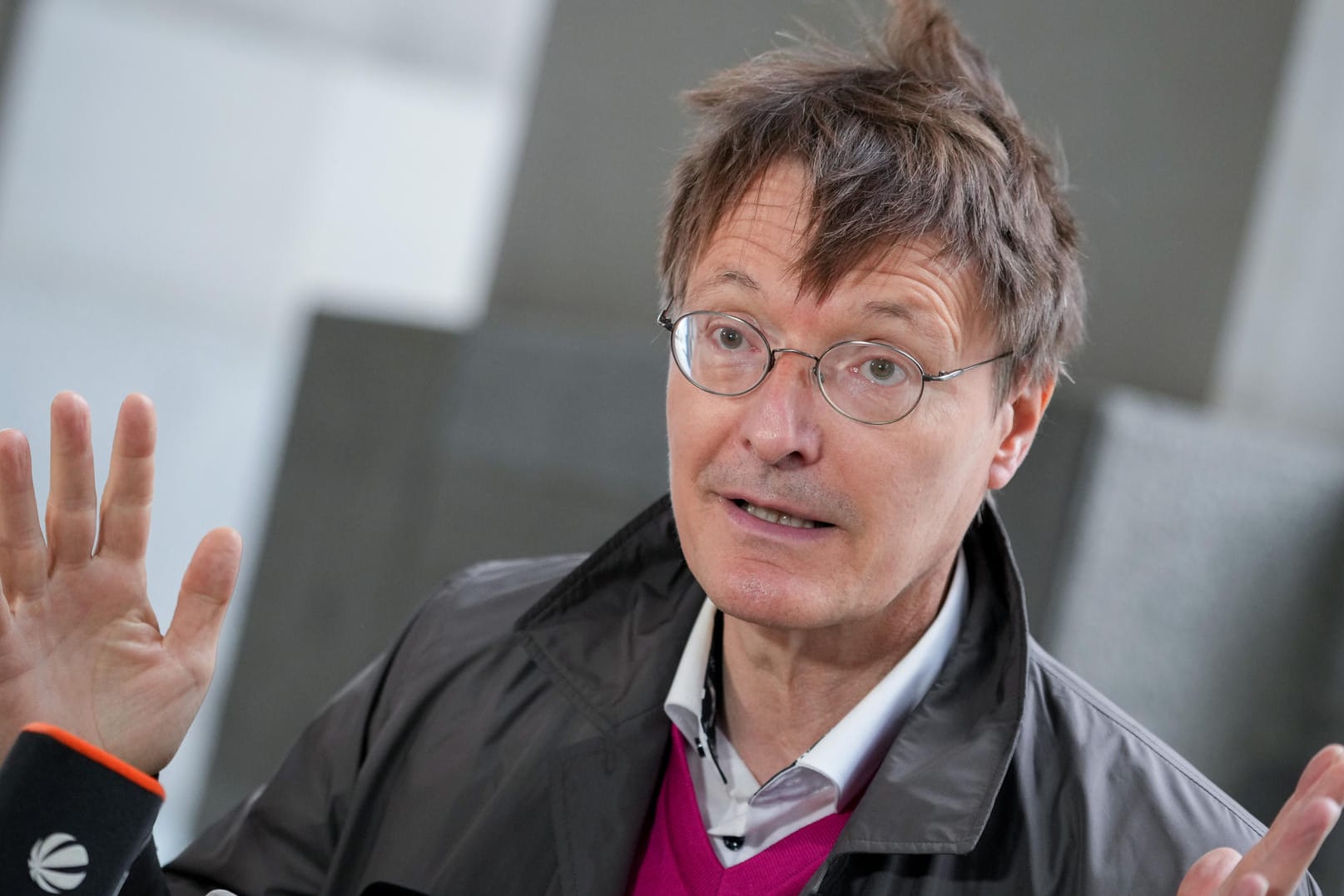 Karl Lauterbach: Der SPD-Gesundheitsexperte hat sich für eine strikte Anwendung der 2G-Regel ausgesprochen.