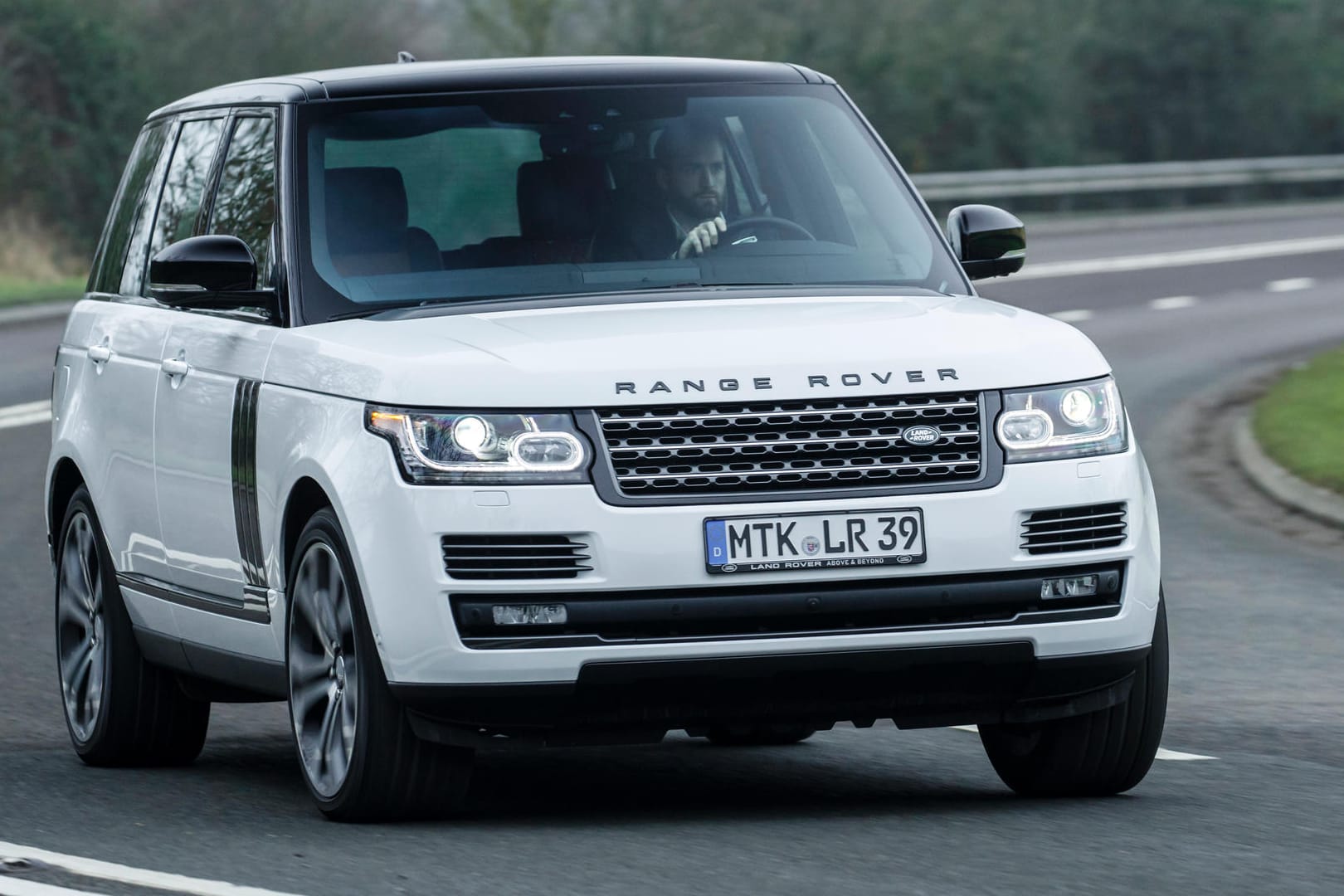 Der Range Rover Autobiography Dynamic ist für Selbstfahrer gemacht, die den Luxus zu schätzen wissen.