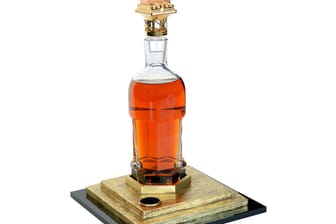 Der Rekord-Rum wurde 1966 vom Traditionshersteller Clément gebrannt.