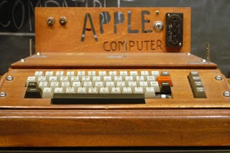 Der erste Apple Rechner wird versteigert