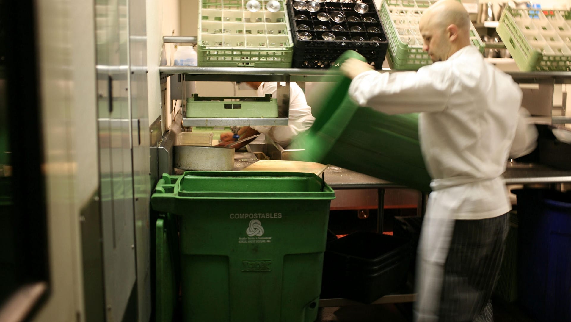 Thousands Of San Francisco Area Restaurants Turn Food Waste Into Fertilizer