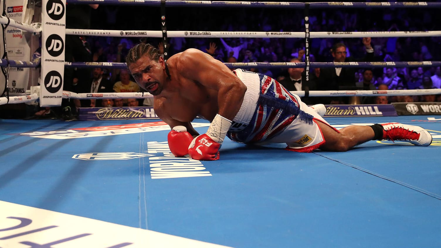 David Haye liegt nach einem Niederschlag von Bellew auf dem Ringboden. Es war wohl sein letzter Kampf.