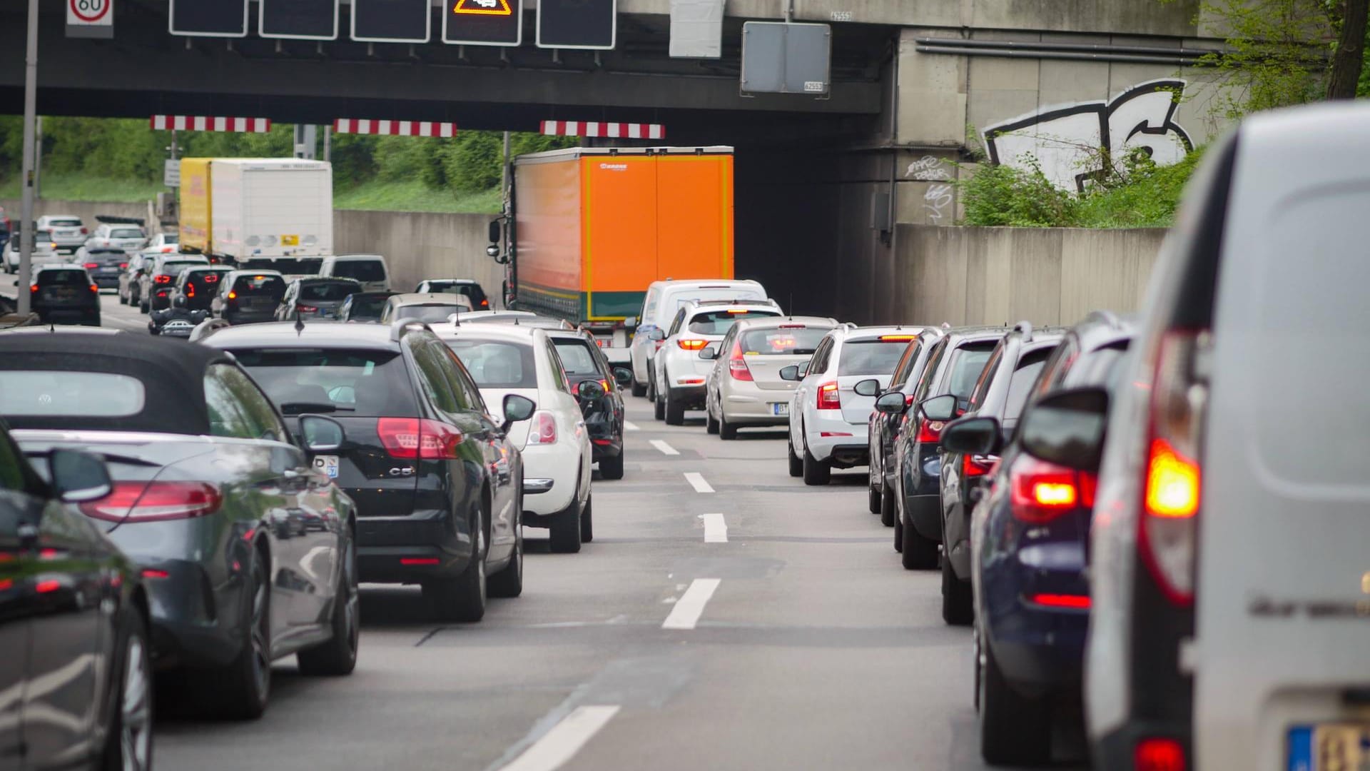 Stau auf der Stadtautobahn Berlin: