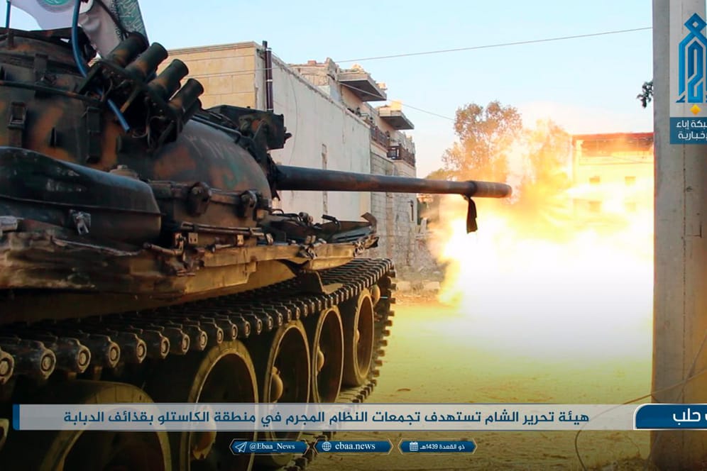 Panzer der Rebellen in Idlib