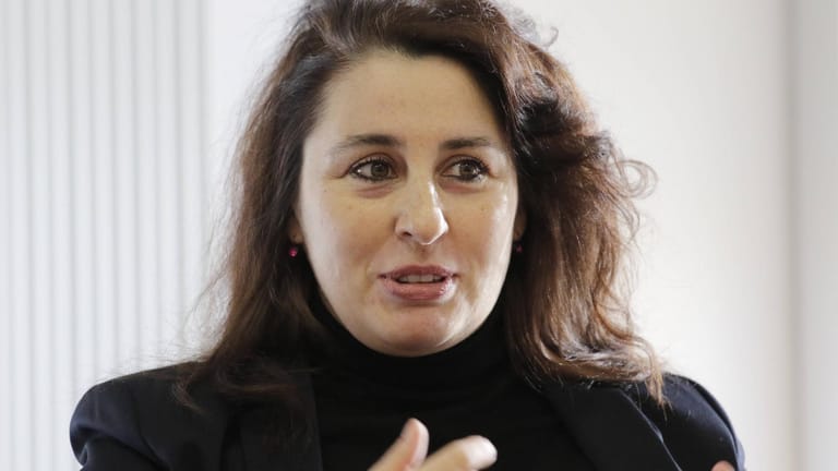 Seda Basay Yildiz: Die Frankfurter Anwältin hat erneut ein rechtsextremes Drohfax erhalten.