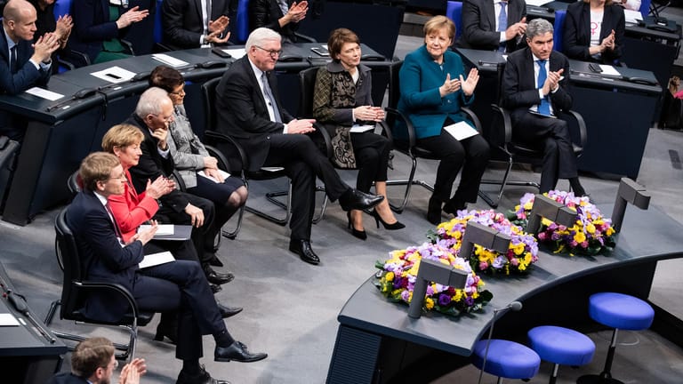 Feierstunde zu 100 Jahre Frauenwahlrecht im Bundestag.