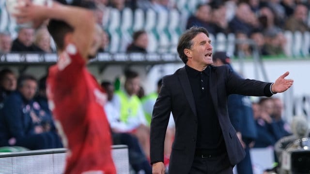 Mit Wolfsburg auf Europapokalkurs: VfL-Coach Bruno Labbadia.