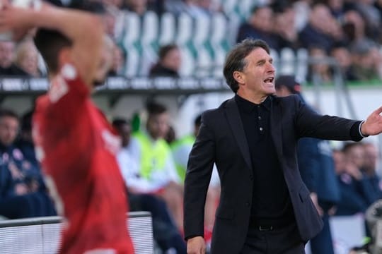 Mit Wolfsburg auf Europapokalkurs: VfL-Coach Bruno Labbadia.