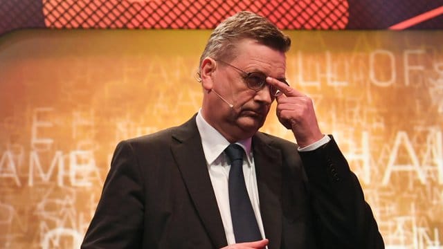 Sieht sich heftiger Kritik ausgesetzt: Reinhard Grindel bei der Gala der Hall of Fame. Sieht sich heftiger Kritik ausgesetzt: Reinhard Grindel bei der Gala der Hall of Fame.