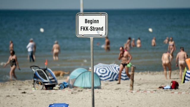 FKK-Strand in St.