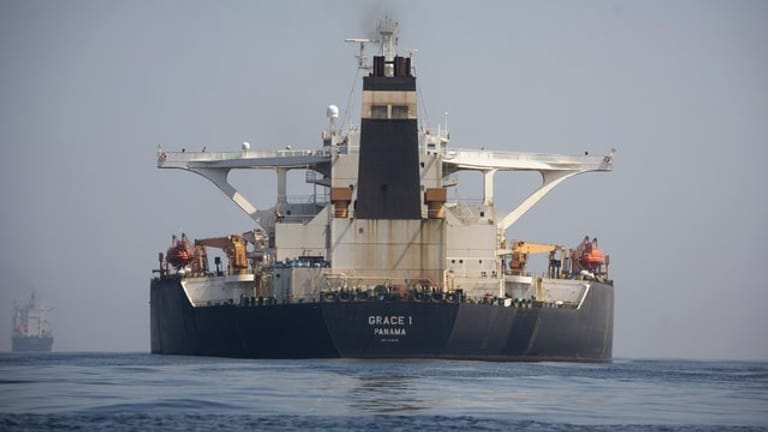 Der Supertanker "Grace 1" liegt in den Gewässern vor Gibraltar.