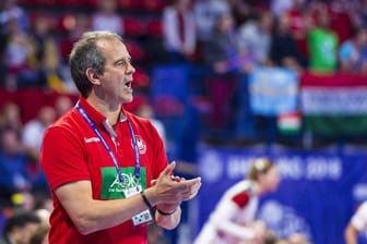 Startet mit den deutschen Handballerinnen in die EM-Quali: Bundestrainer Henk Groener.