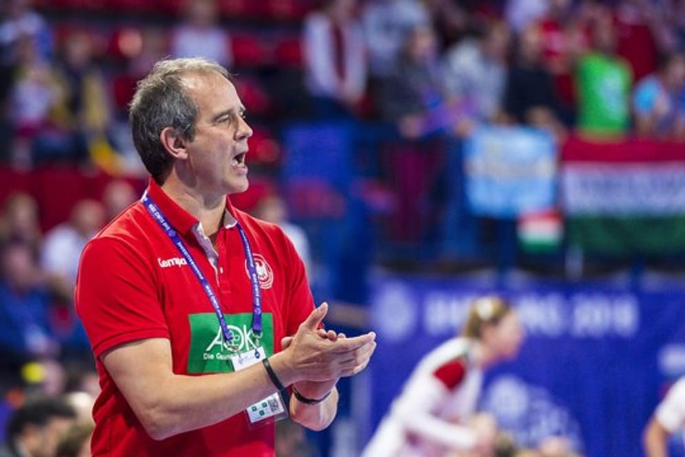 Startet mit den deutschen Handballerinnen in die EM-Quali: Bundestrainer Henk Groener.