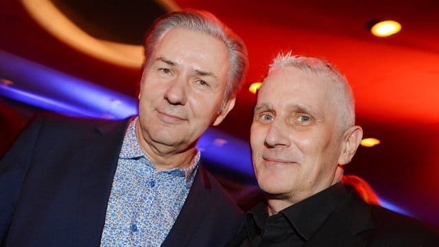 Klaus Wowereit, ehemaliger Bürgermeister von Berlin, und sein Partner Jörn Kubicki. Klaus Wowereit, ehemaliger Bürgermeister von Berlin, und sein Partner Jörn Kubicki.