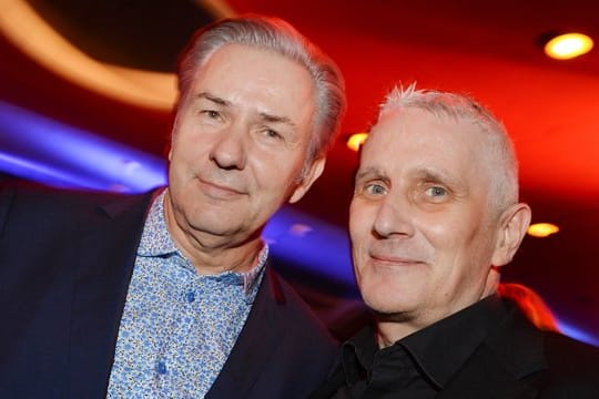 Klaus Wowereit, ehemaliger Bürgermeister von Berlin, und sein Partner Jörn Kubicki.