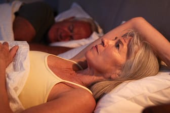 Nachruhe: Besonders Frauen leiden im Alter vermehrt unter Schlafstörungen.