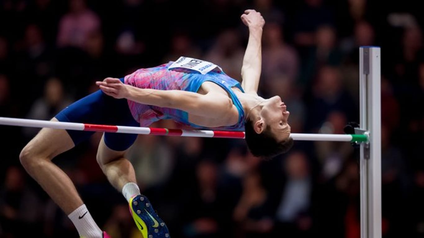 Von Hochsprung-Hallen-Weltmeister Danil Lysenko sollten verpasste Dopingproben vertuscht werden.