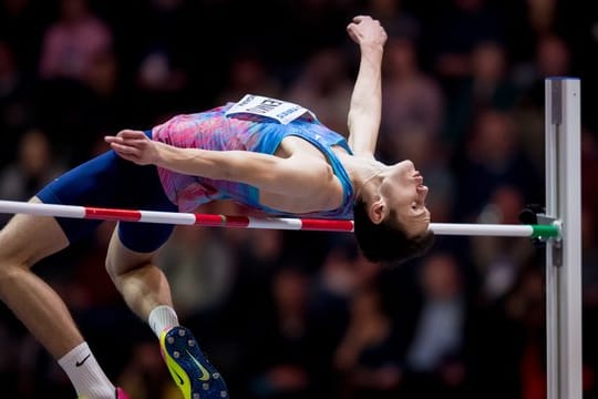 Von Hochsprung-Hallen-Weltmeister Danil Lysenko sollten verpasste Dopingproben vertuscht werden.