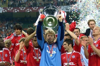2001 wurde Bayern-Torwart Oliver Kahn im Finale gegen den FC Valencia zum Helden von Mailand.