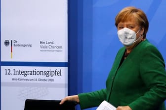 Bundeskanzlerin Angela Merkel beim Integrationsgipfel im Kanzleramt.