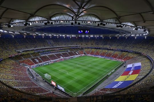 Blick in das Stadion vor dem Spiel.