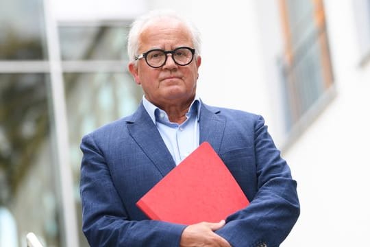 Fritz Keller entschuldigte sich nochmals für seine Entgleisung, will seinen Posten aber nicht räumen.