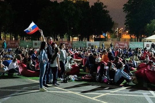 Die Moskauer EM-Fanzone wird wegen steigender Corona-Zahlen dicht gemacht.