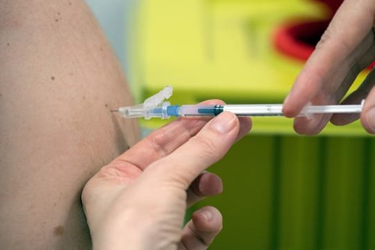 Impfungen gelten als wirksames Mittel gegen eine Corona-Infektion.