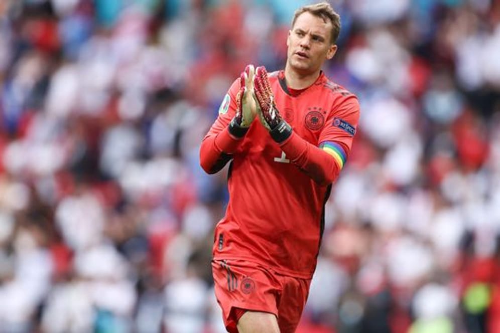 Keeper Manuel Neuer bleibt weiter der Kapitän der Fußball-Nationalmannschaft.