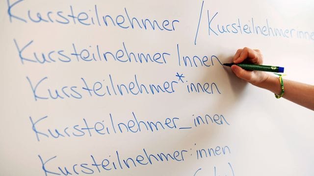 An der TH Nürnberg ist ein Streit übers Gendern entbrannt.