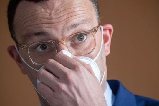 Bundesgesundheitsminister Jens Spahn (CDU) ist nicht grundsätzlich gegen das 2G-Modell.
