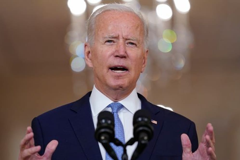 Joe Biden, Präsident der USA, spricht über Afghanistan im State Dining Room des Weißen Hauses.
