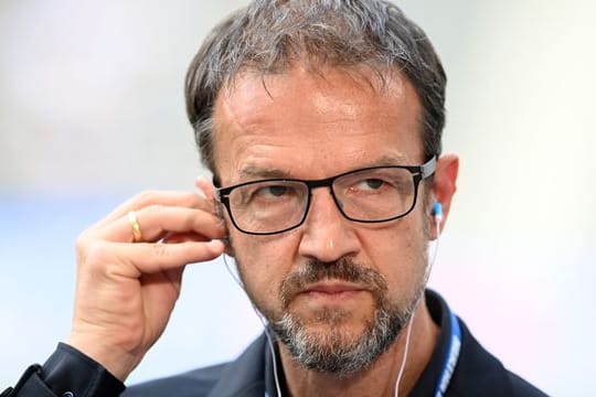 Nahm sich Hertha-Coach Pal Dardai zur Brust: Fredi Bobic.