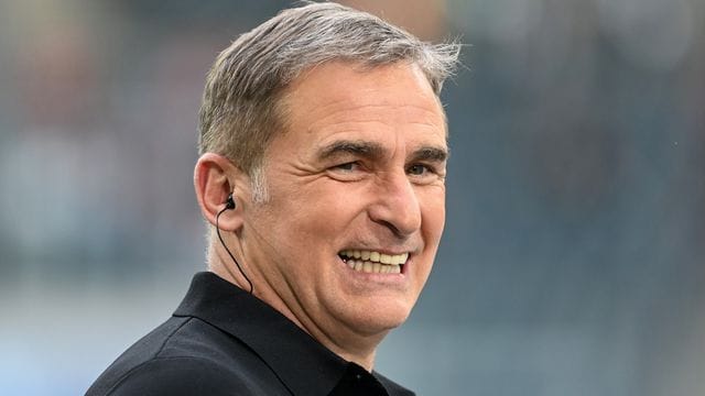 U21-Nationalcoach Stefan Kuntz feierte einen Sieg in San Marino. U21-Nationalcoach Stefan Kuntz feierte einen Sieg in San Marino.