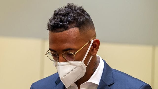 Der Fußball-Profi und ehemalige Nationalspieler Jerome Boateng im Amtsgericht München. Der Fußball-Profi und ehemalige Nationalspieler Jerome Boateng im Amtsgericht München.