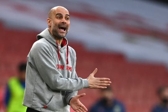 City-Coach Pep Guardiola lehnt die Idee, die WM alle zwei Jahre stattfinden zu lassen, nicht ab.