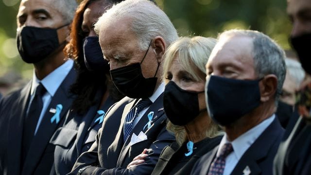 Ex-Präsident Barack Obama mit Frau Michelle US-Präsident Joe Biden mit Frau Jill und Ex-Bürgermeister von New York, Michael Bloomberg gedenken der Opfer der Anschläge vom 11.