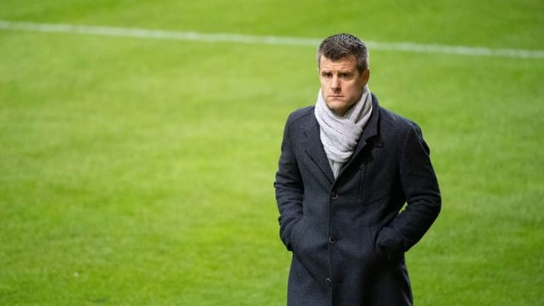 Bayern-Trainer Jens Scheuer trifft mit seiner Mannschaft in der CL-Gruppenphase auf Olympique Lyon, BK Häcken und Benfica Lissabon.