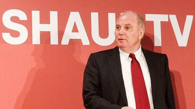 "Eigentlich pleite": Für Uli Hoeneß ist der FC Barcelona kein Vorbild mehr.