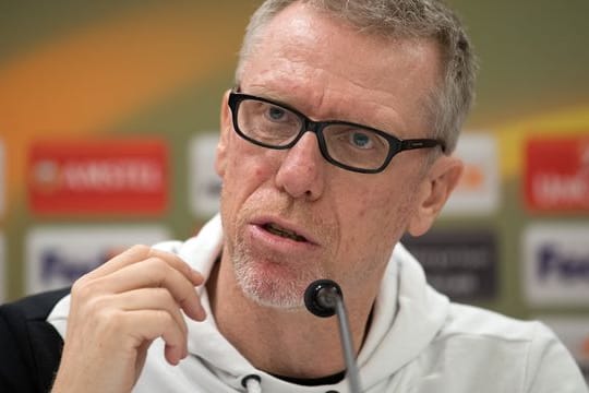 Peter Stöger ist Trainer des ungarischen Clubs Ferencvaros Budapest.